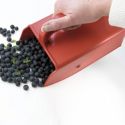 nether-wallop-berry-picker-small-loopthumbjpg